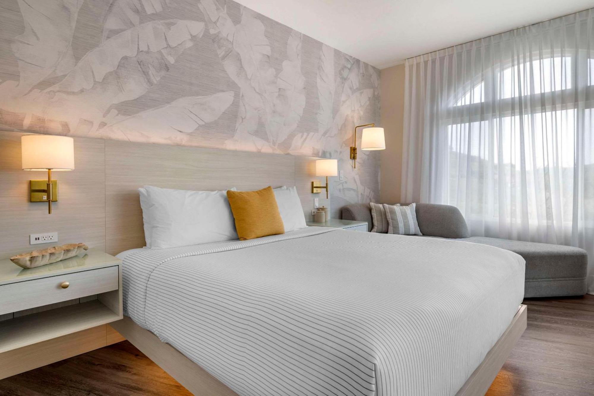 Cambria Hotel Calabasas - Malibu Экстерьер фото