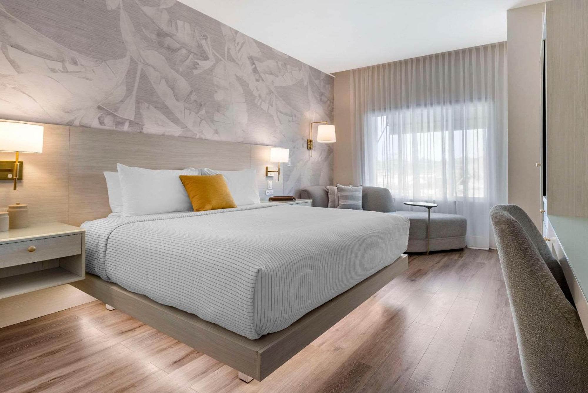 Cambria Hotel Calabasas - Malibu Экстерьер фото